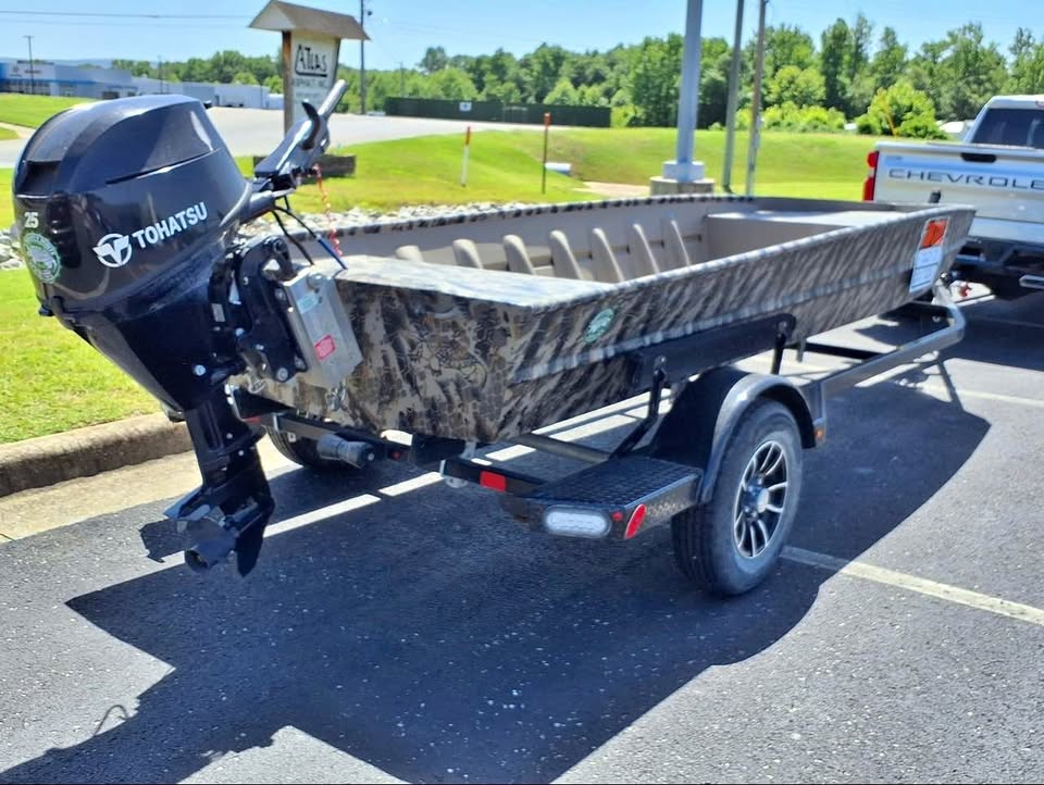 2024 1748v weldbilt boat with a 2025 25 tohatsu 4 stroke motor for sale in Leachville, AR