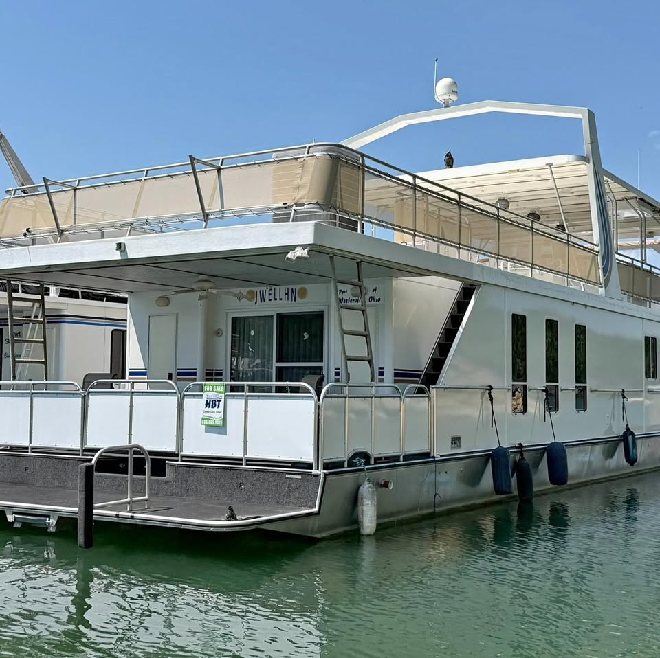 2004 Horizon 18' x 85' Widebody Houseboat for sale in Lexington, KY