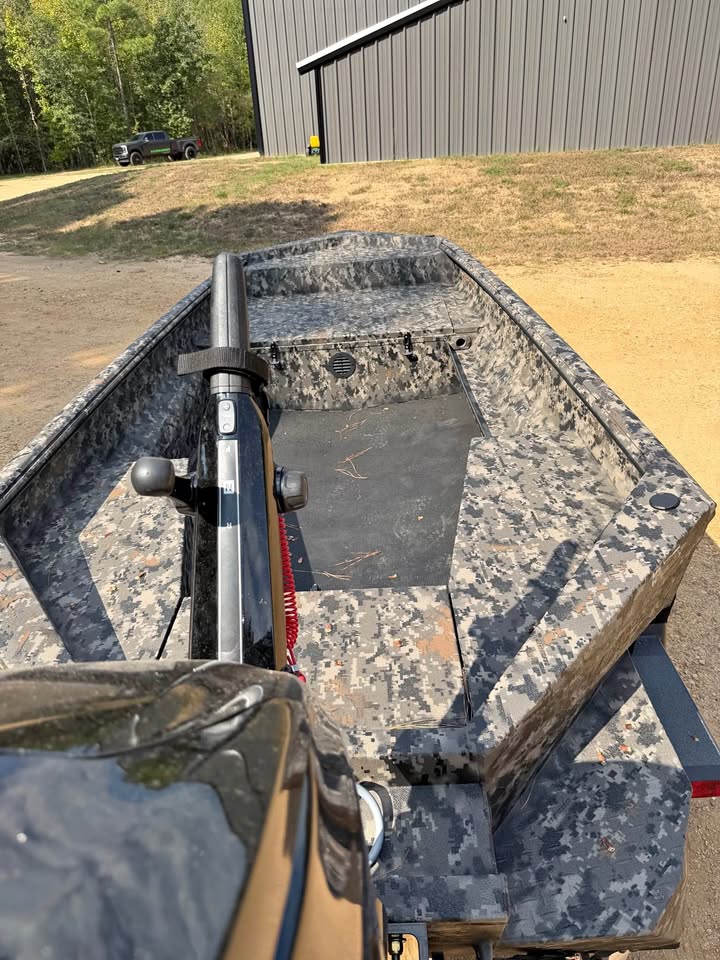 2027 vjst for sale in Camden, AR