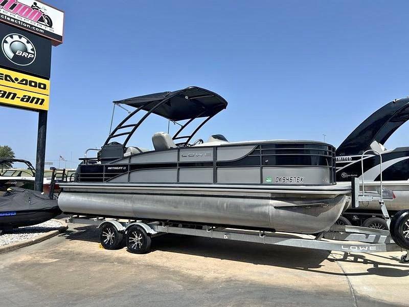 2022 Lowe Boats retreat 230 rfl for sale in Broken Arrow, OK
