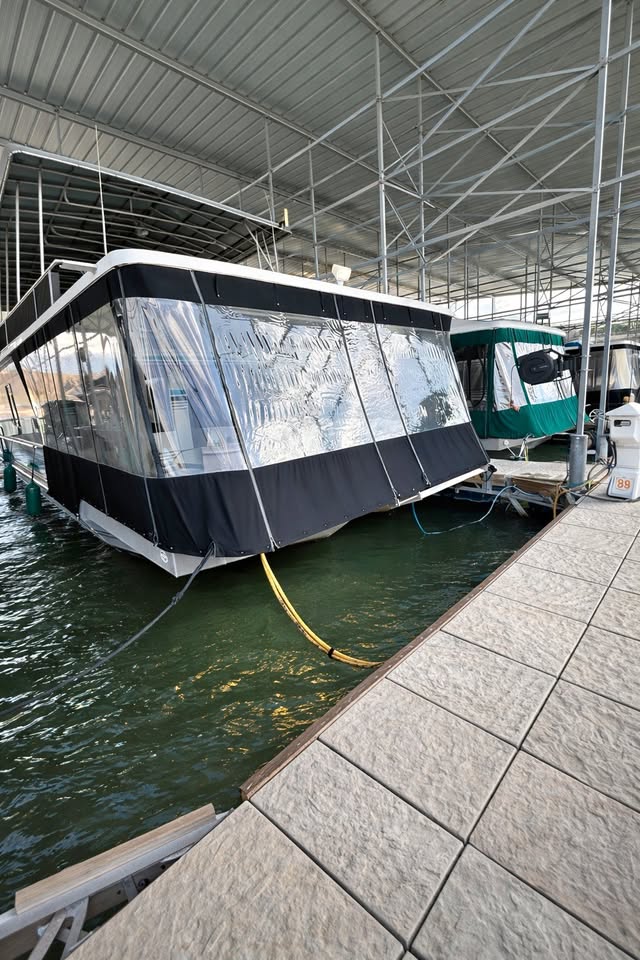 1998 Stardust Cruiser (Fully Operational) Houseboat 16' x 72' for sale in Fisherville, KY