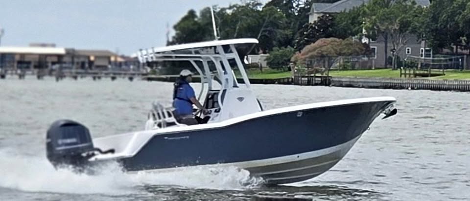 2019 Tidewater adventure 232 center cockpit yamaha 300, stored in climate control dry stack, trailer included for sale in Seabrook, TX