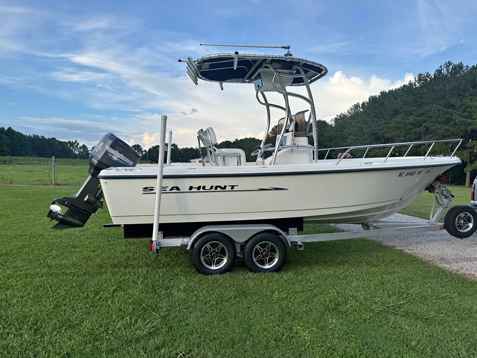 1999 Sea Hunt boat for sale! for sale in Kenly, NC