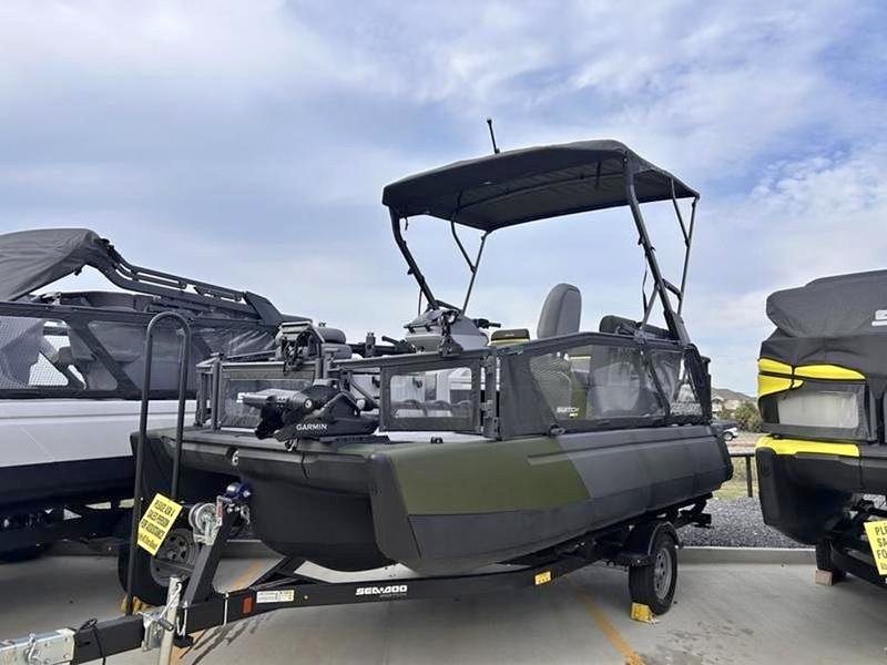 2026 Sea-Doo switch fish™ 18 - 230 hp painted for sale in Broken Arrow, OK
