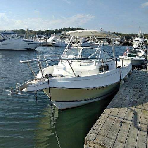 2002 Aquasport 225 explorer for sale in Marblehead, MA