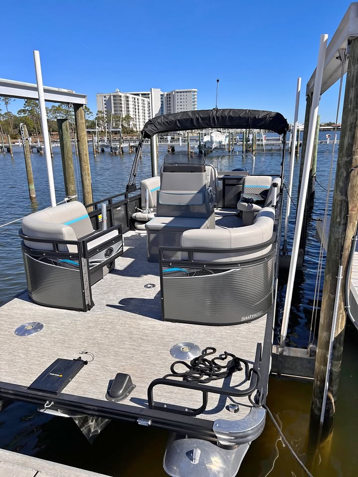 2022 APEX angler qwest 8524/26 for sale in Elberta, AL