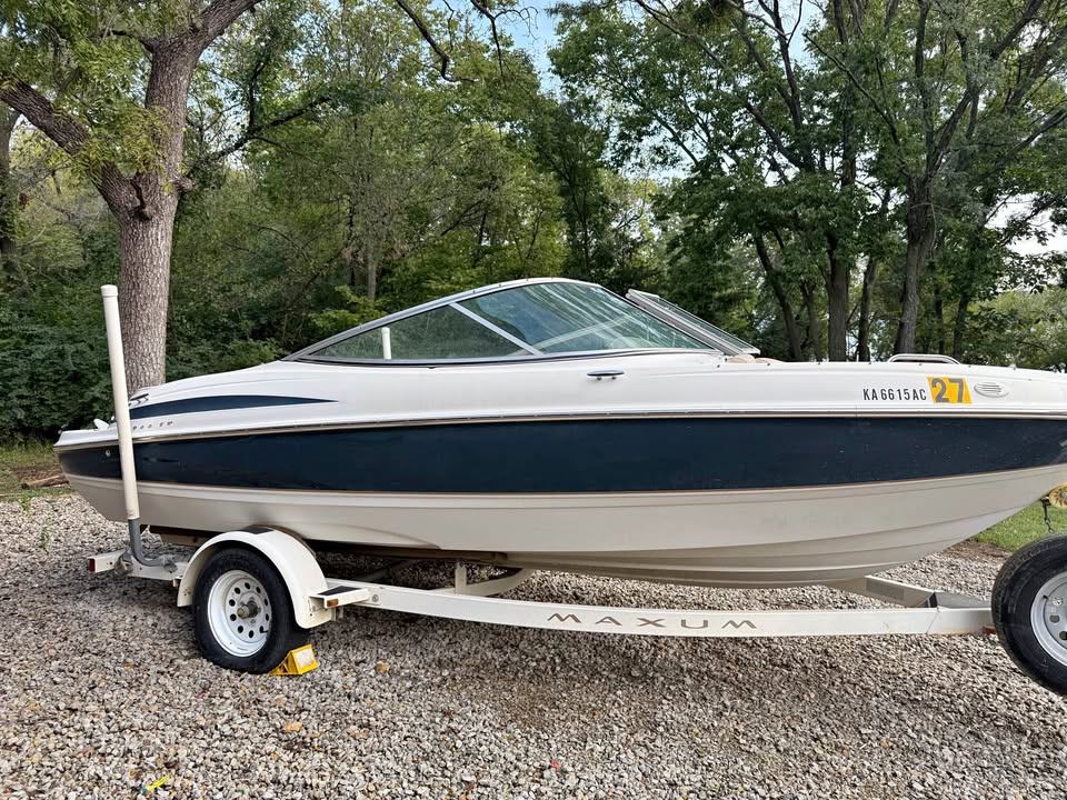 2001 Mercruiser Maxium for sale in Overbrook, KS