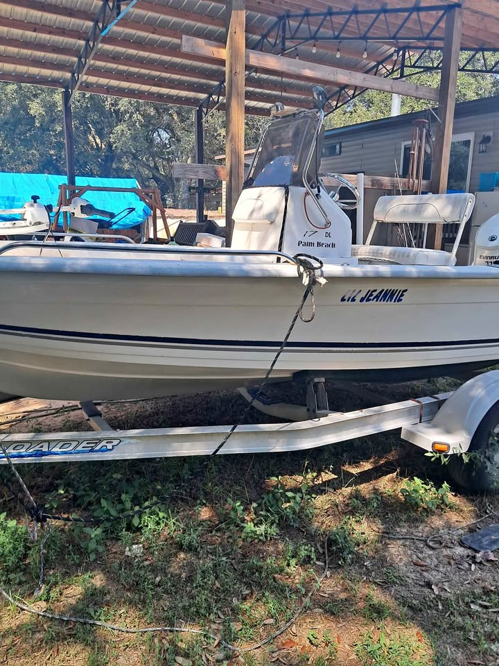 2010 palm beach center console for sale in Milton, FL