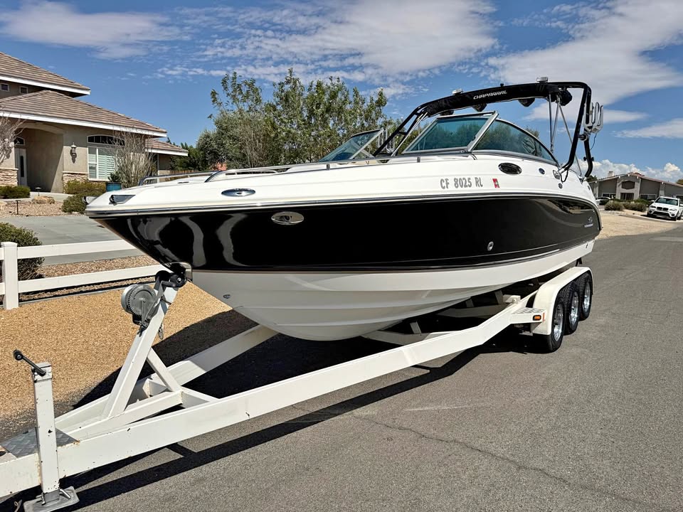 2007 Chaparral 256 SSi 8.1l volvo penta gxi 420 hp for sale in Apple Valley, CA