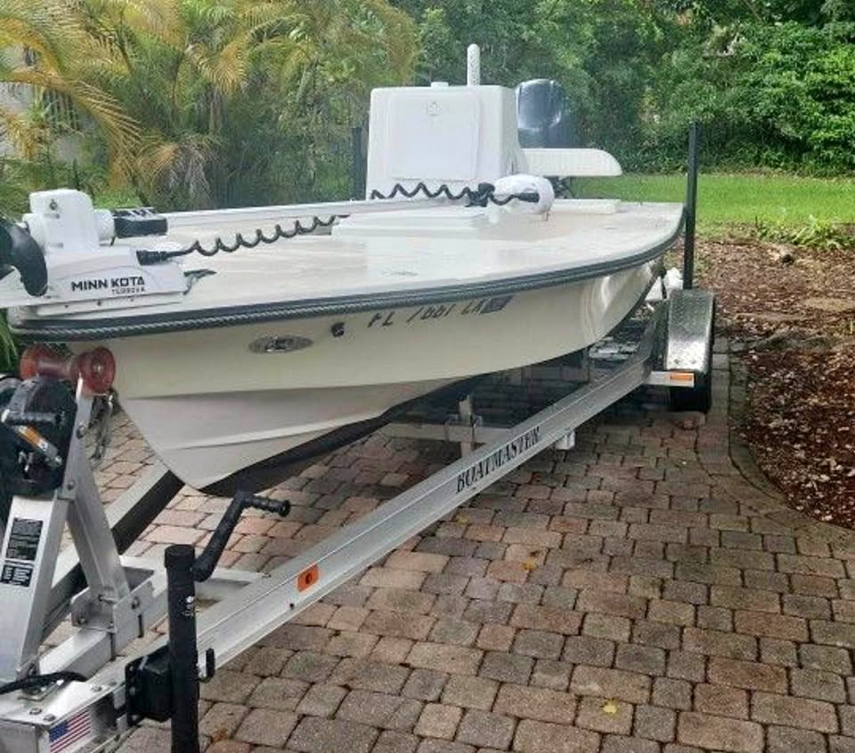 Reduced…..18.5 Maverick Master Angler for sale in Miami, FL