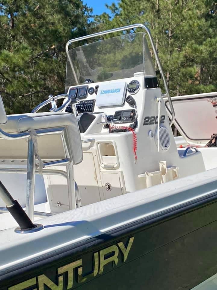 2008 2202 Century with 250 Yahama for sale in Bay Minette, AL