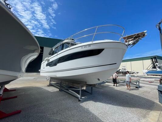 2025 JEANNEAU NC 895 for sale in Destin, FL