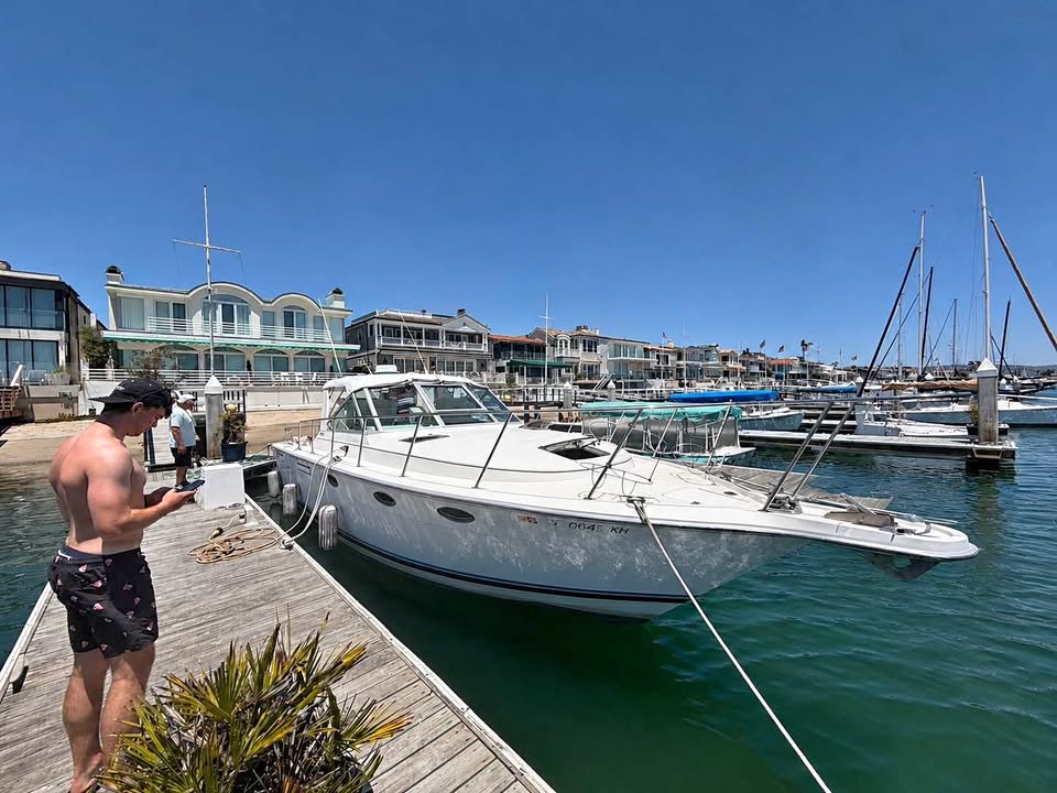 1989 Tiara yachts Tiara 3100 for sale in San Diego, CA