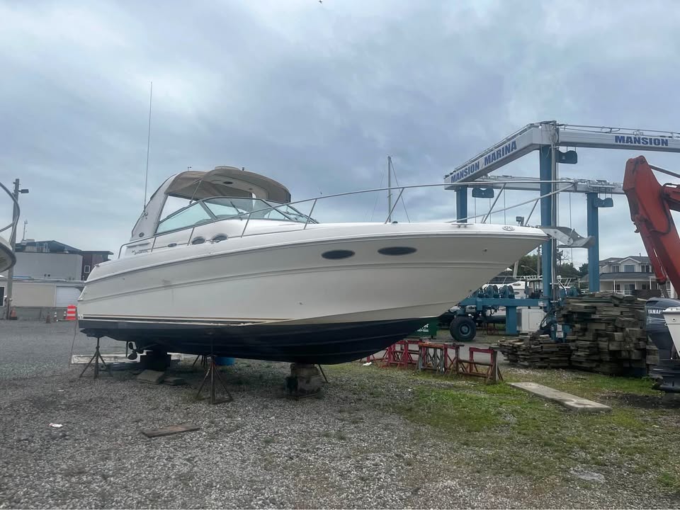 2001 Sea ray 310 for sale in Staten Island, NY