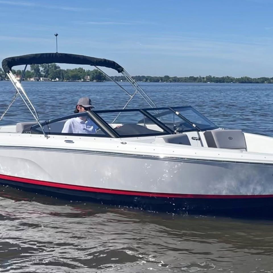 2024 Cobalt CS22 for sale in Delafield, WI