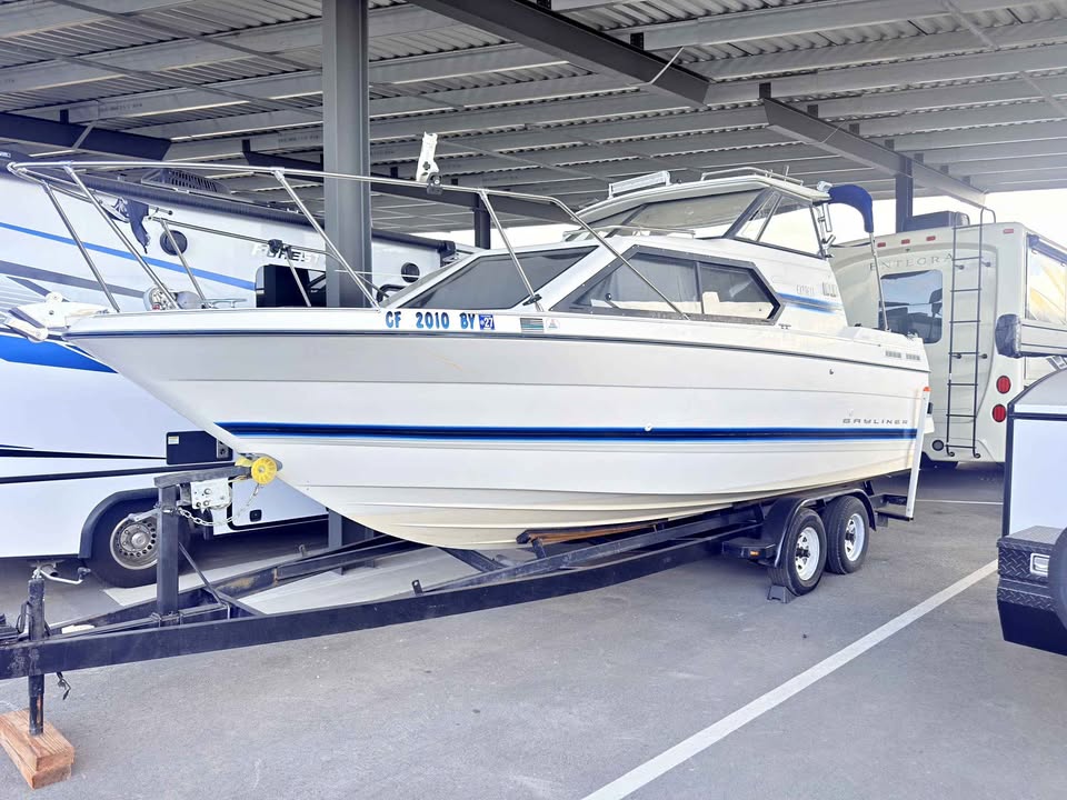 1998 bayliner 2452 for sale in Martinez, CA