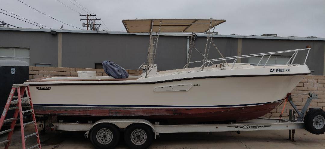 1991 Mako 286 side console Diesels project TRADE for sale in ventura