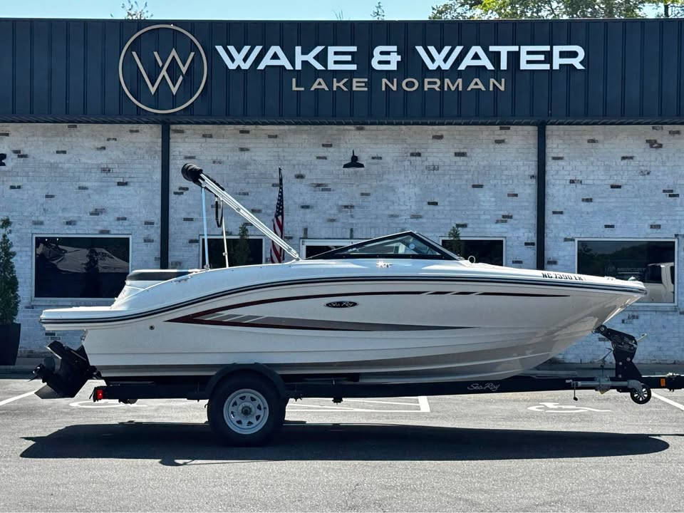 2017 SeaRay 190 SPX for sale in Mooresville, NC