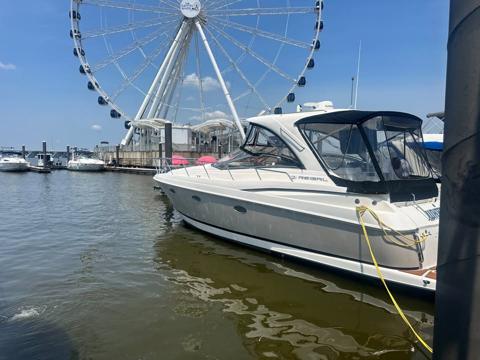 2005 Regal Boats Commodore 4060 for sale in Annapolis, MD