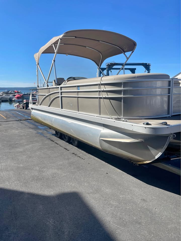 2019 BENNINGTON 21SLX for sale in Canandaigua, NY