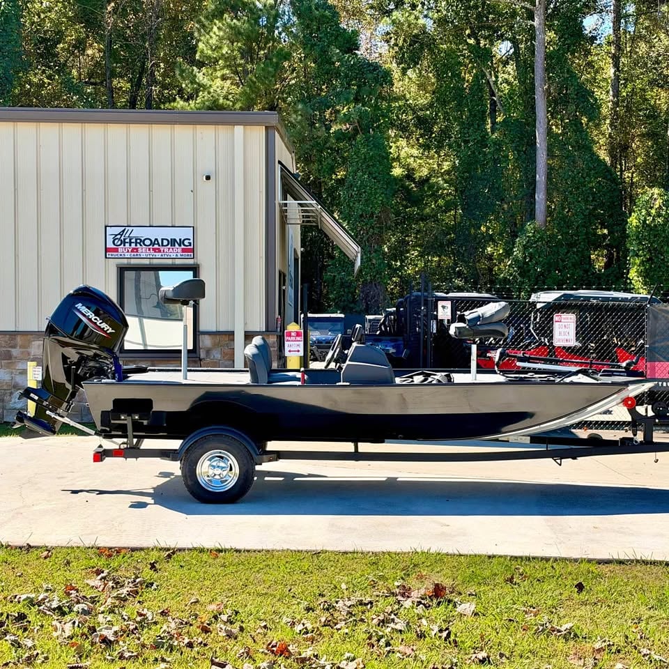 2024 Bass Tracker Classic XL with 30 HOURS for sale in Jasper, GA