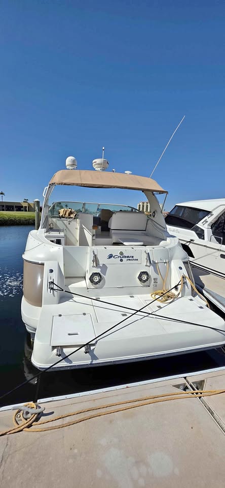 2007 Cruisers Yacht 370 Express twin Yanmar Diesel for sale in Palmetto, FL