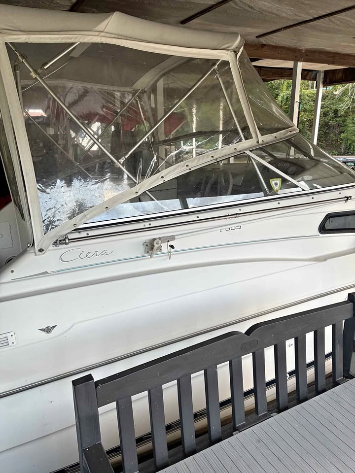 1999 Bayliner Ciera Cabin Cruiser Boat for sale in Wheelersburg, OH