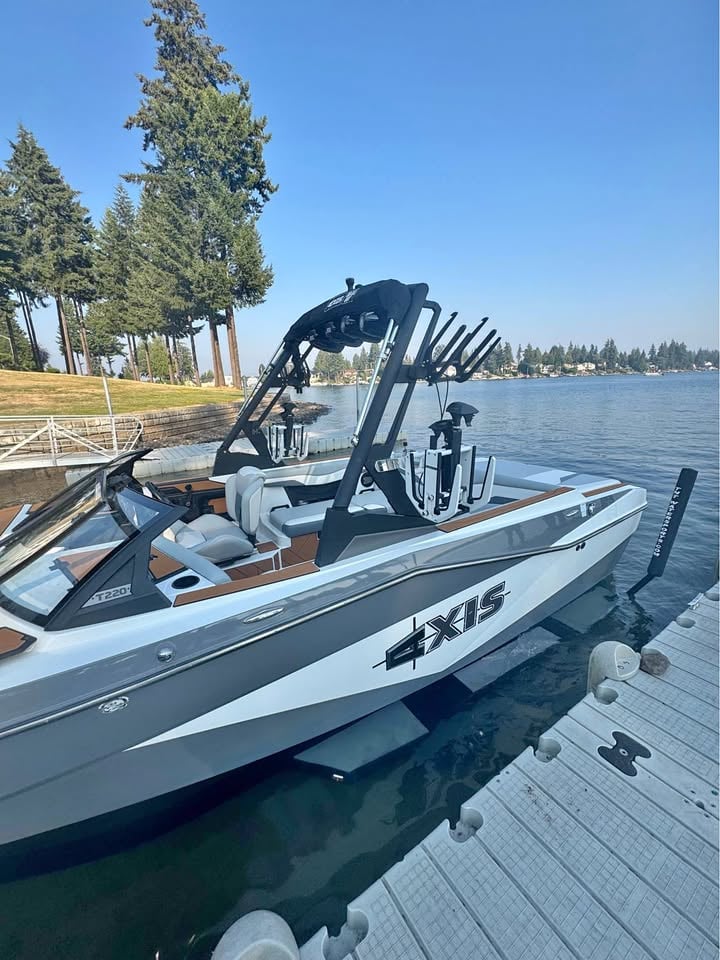 2024 AXIS malibu t220 surf boat for sale in Bonney Lake, WA