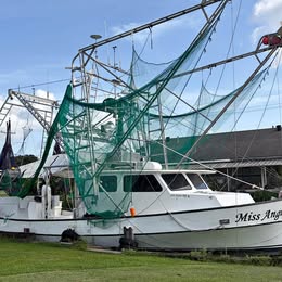 47x18 terrebonne shrimp boat for sale in Houma, LA