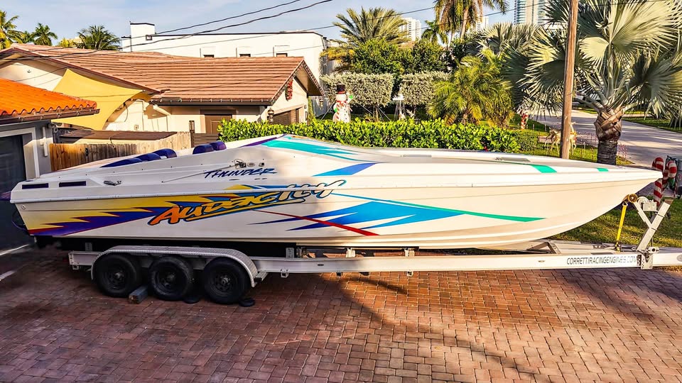 2000 /2025 Active Thunder 32 for sale in Dania Beach, FL