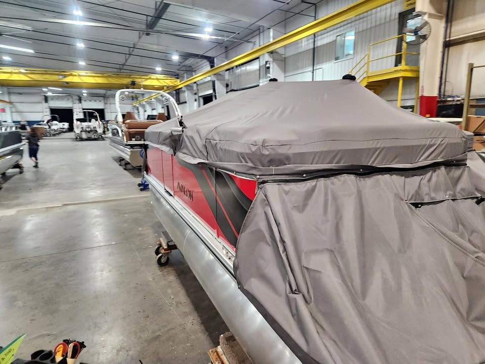 2027 Avalon "The Red Barron" 1780 venture cr for sale in Greenwood Lake, NY