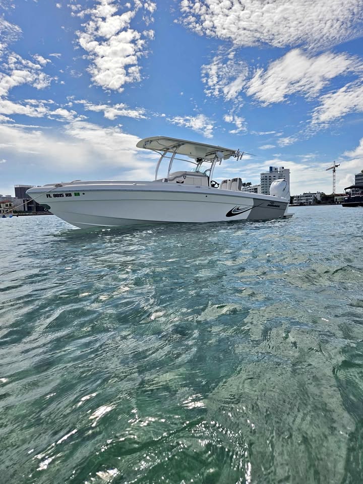 2016 Mirage 262 for sale in Miami, FL