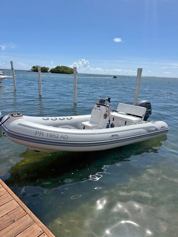 Ab 15’ 2019 for sale in San Juan, PR