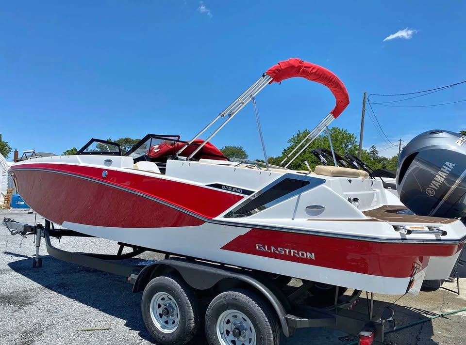 2021 Glastron gtd 245 for sale in Brentwood, NY