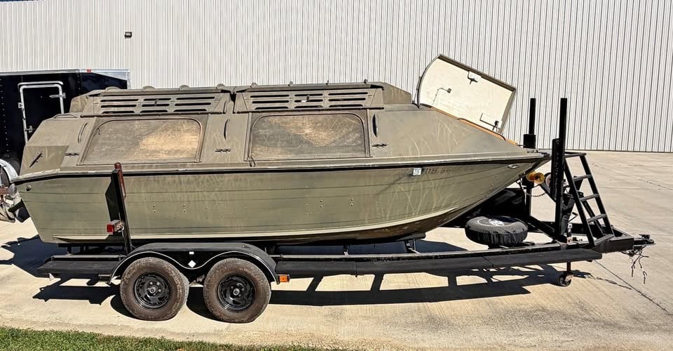 1992 Duck Boat tracker 18 deep v for sale in Cincinnati, OH
