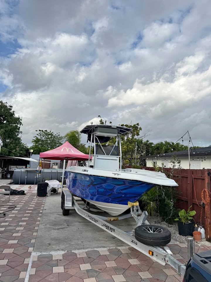 Mercury 200 SaltWater Center Console Boat for sale in Clewiston, FL