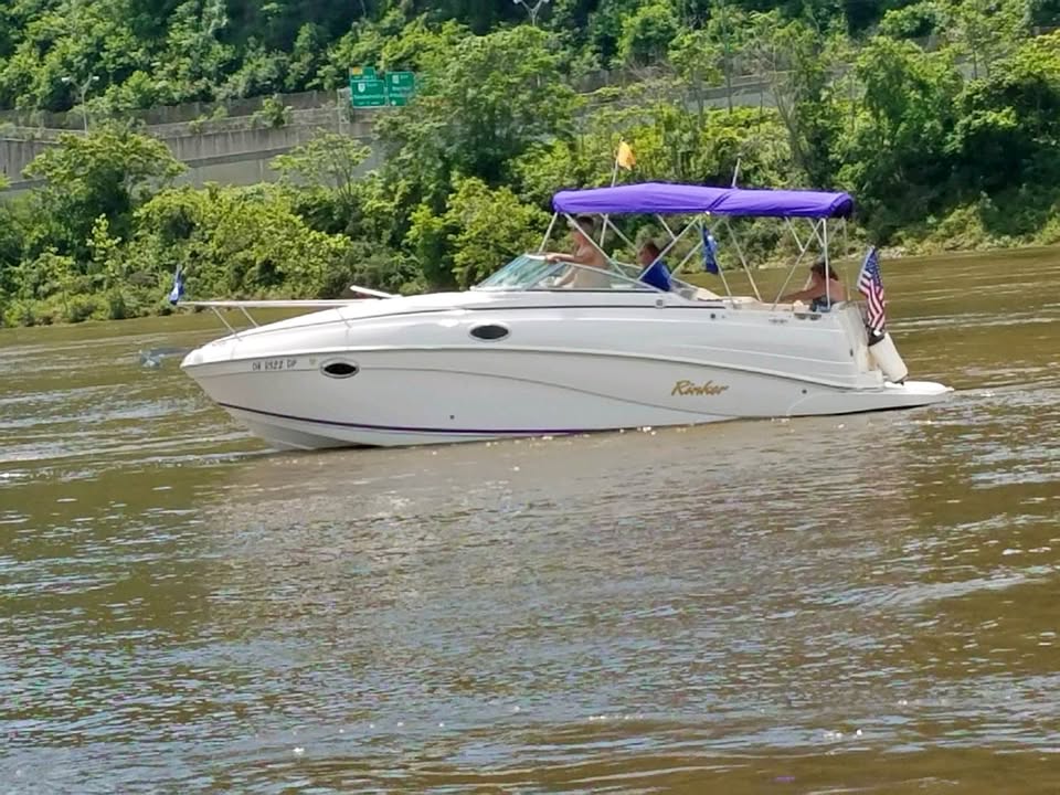 2004 Rinker FV 250 for sale in Akron, OH