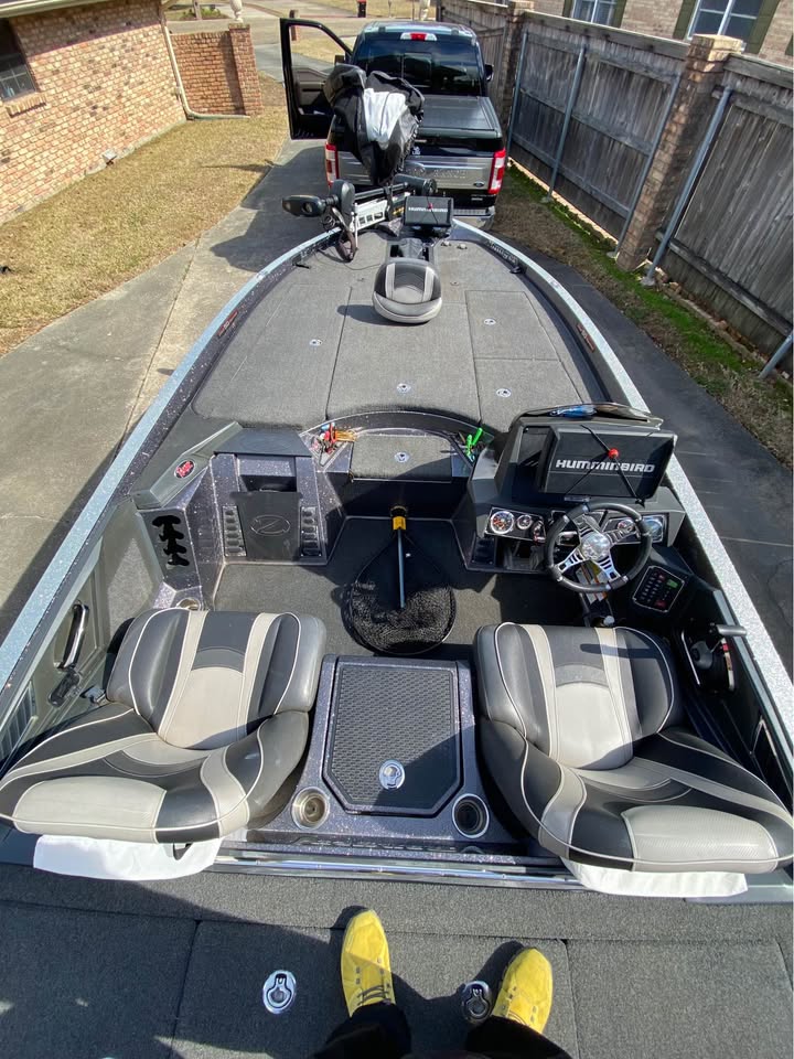 2018 520L Ranger Bass Boat, 50th anniversary edition for sale in Kingwood, TX