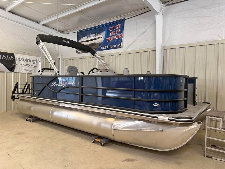 2026 Bentley 200 CW Cruise/Fish “Brand New Close Out” for sale in Sanford, NC