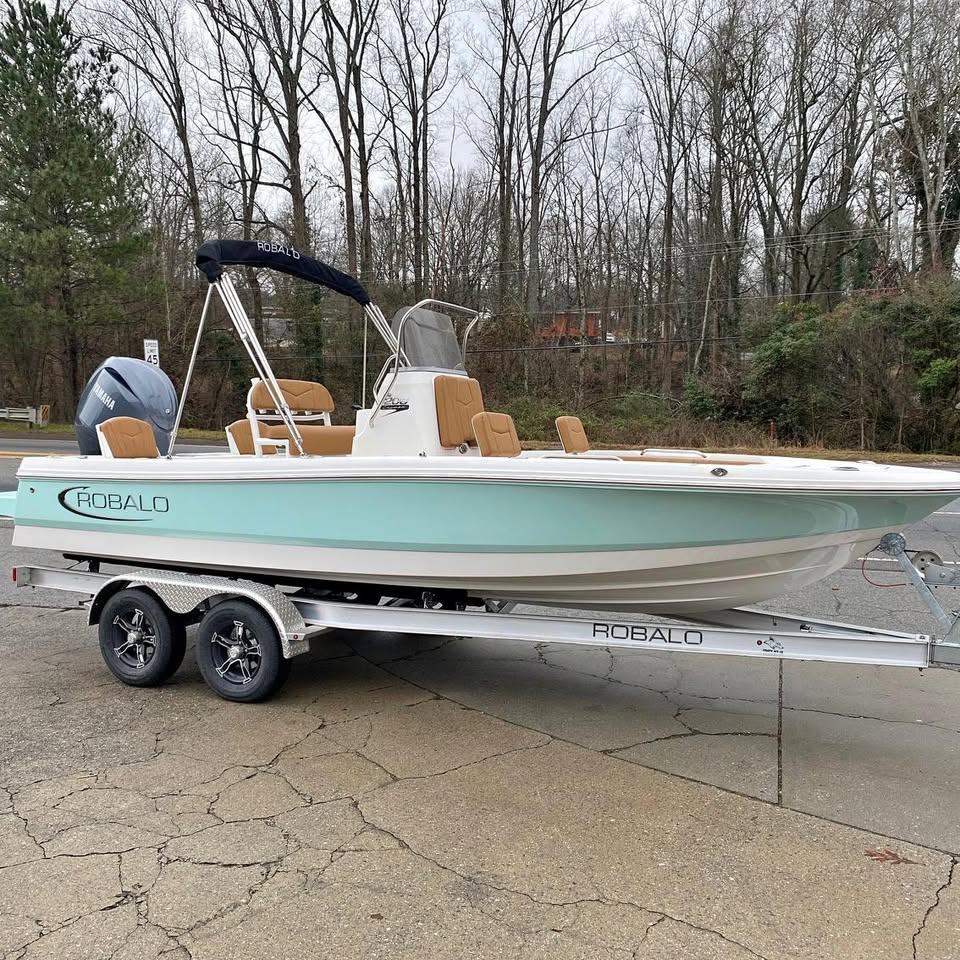 2025 Robalo 206 Cayman - Brand New for sale in Anderson, SC