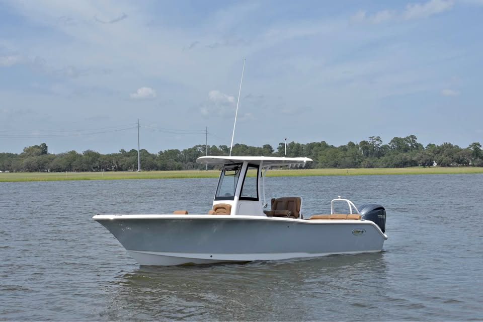2022 SeaHunt Ultra 239 SE for sale in Charleston, SC