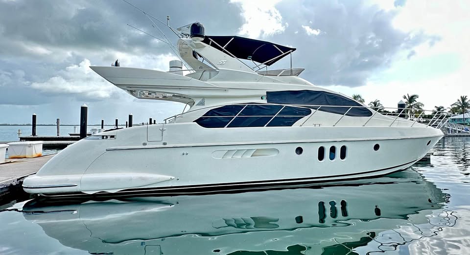55 Azimut flybridge 2004 for sale in Fort Lauderdale, FL