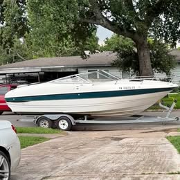 2000 Bayliner 2325 for sale in Houston, TX