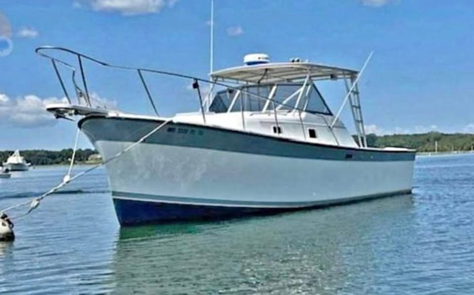Re done Luhrs 30 Alura Classic Boat for sale in Bronx, NY