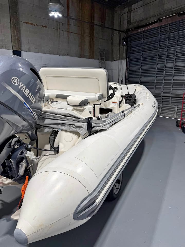 Tander zodiac 490 2022 for sale in Hallandale Beach, FL
