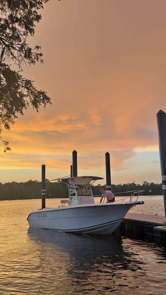 26 ft sea fox center console trade for duck boat!! for sale in Milton, FL