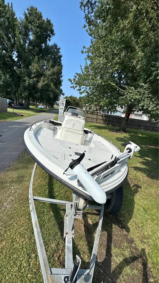 2001 Bay stealth 2230 for sale in Norco, LA