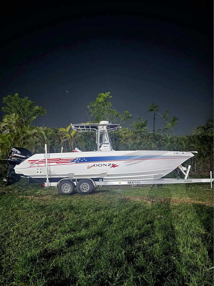 DONZI 29 ft 2003 for sale in Homestead, FL