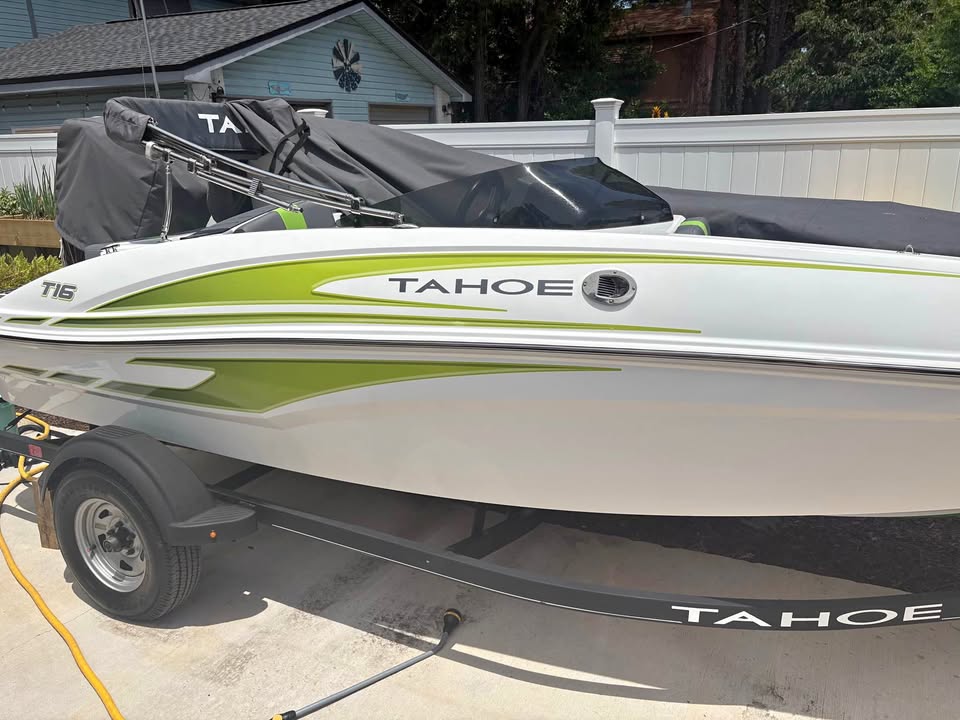 2023 Tahoe t16 for sale in Eglin Air Force Base, FL