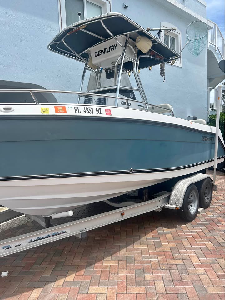 Century 2200 Center Console Boat for sale in Islamorada, FL